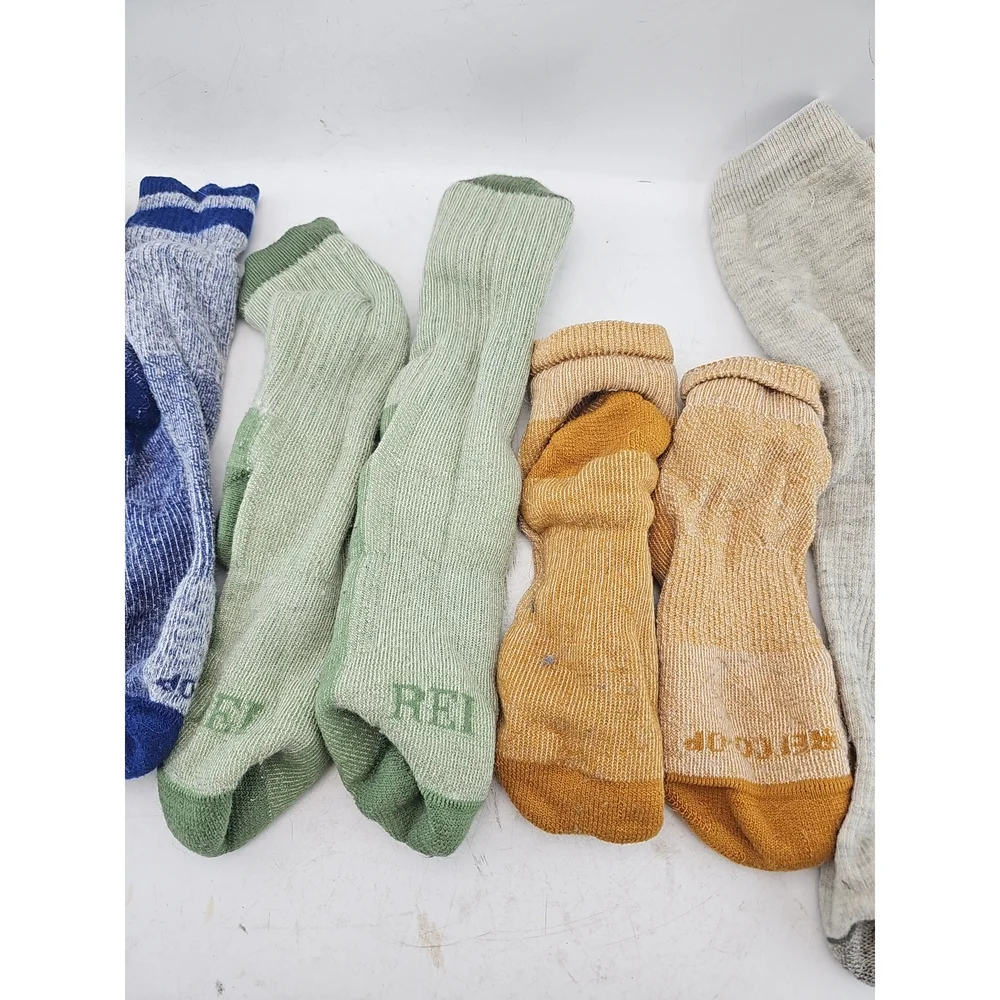 Lot of 4 Pairs REI and Patagonia Hiking Socks